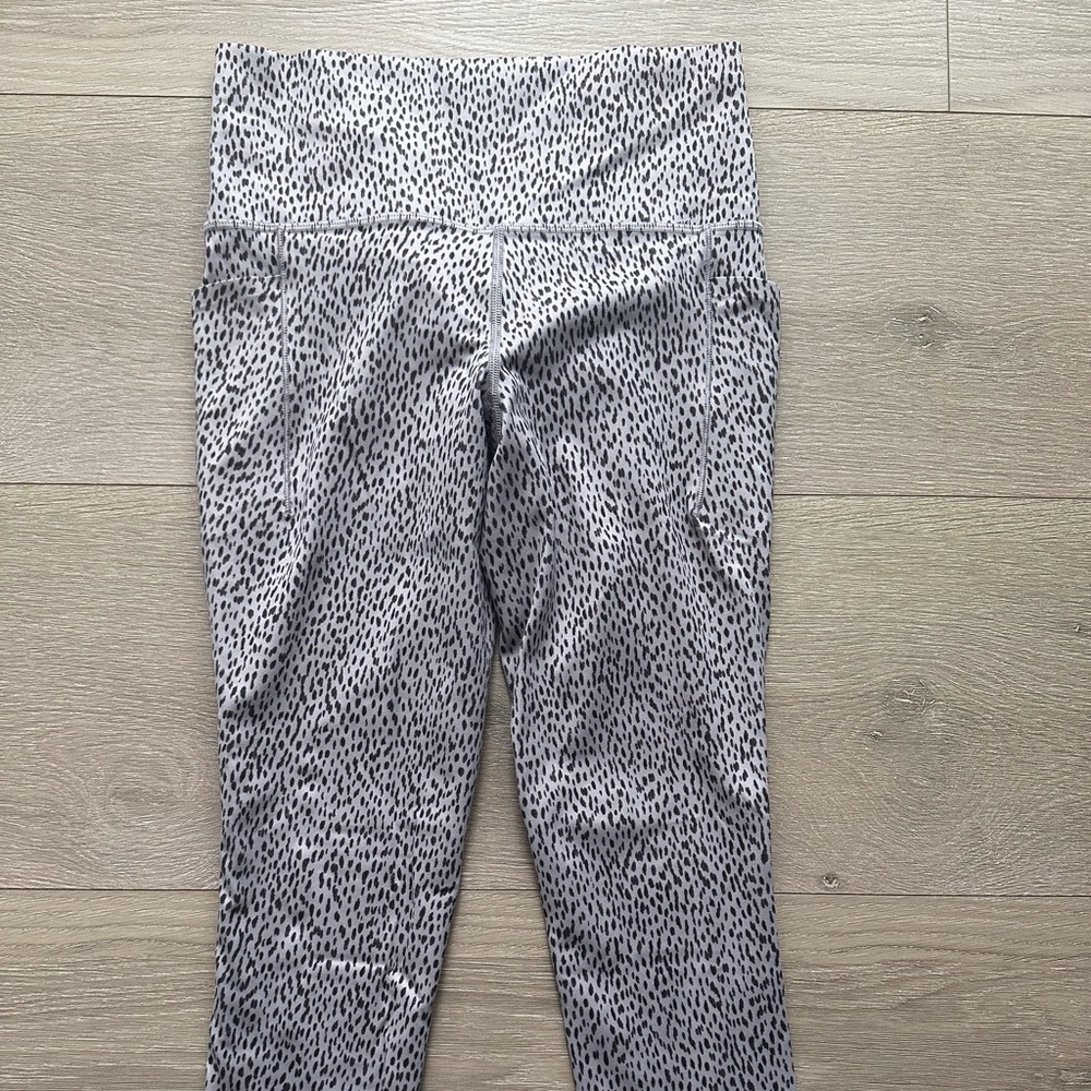 Athleta Salutation Stash II